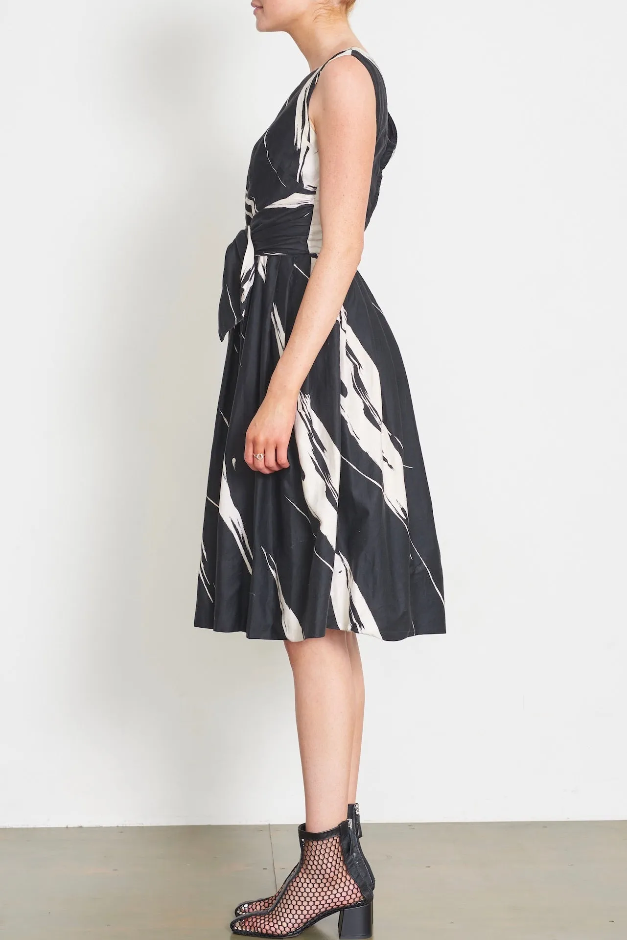1980's Fit and Flare dress - Vintage