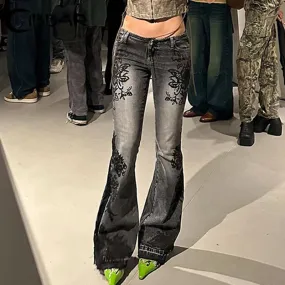 Distressed Flare Jeans mit floralem Muste