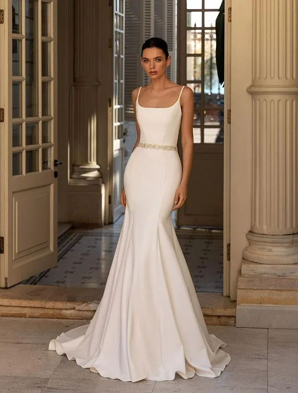 Flossy White Wedding Dress